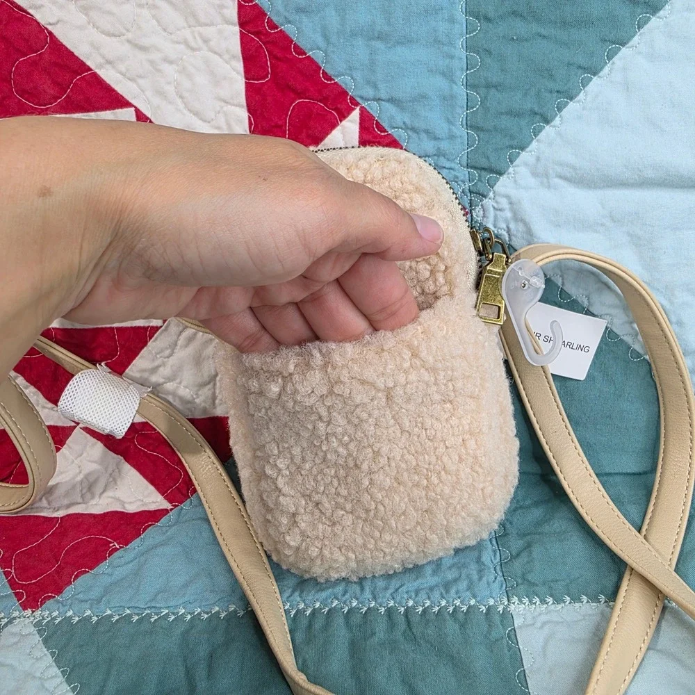 Universal Thread Faux Fur Shearling Crossbody Bag Cream Tan Small Phone Pouch